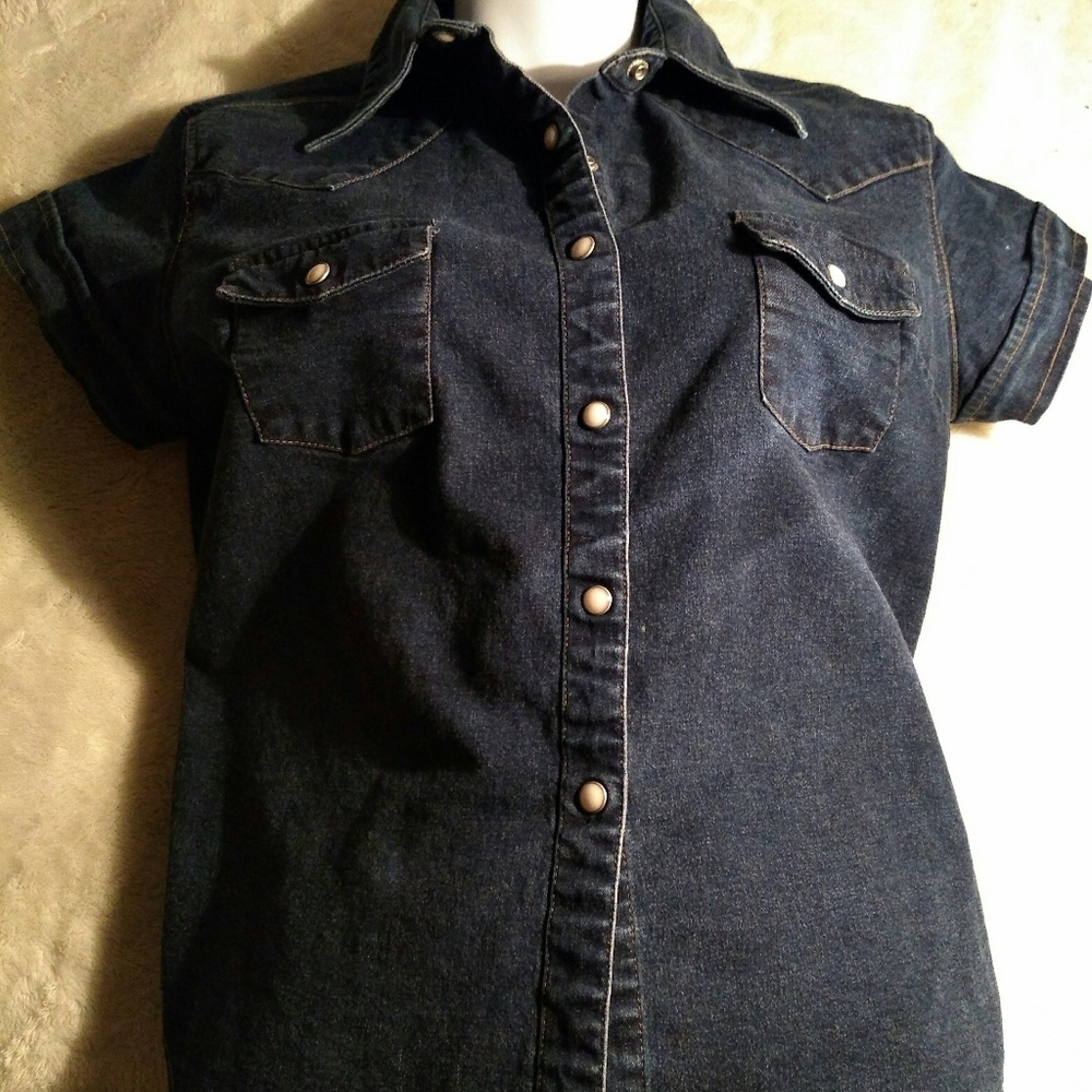 Levi's Woman's Short Sleeve